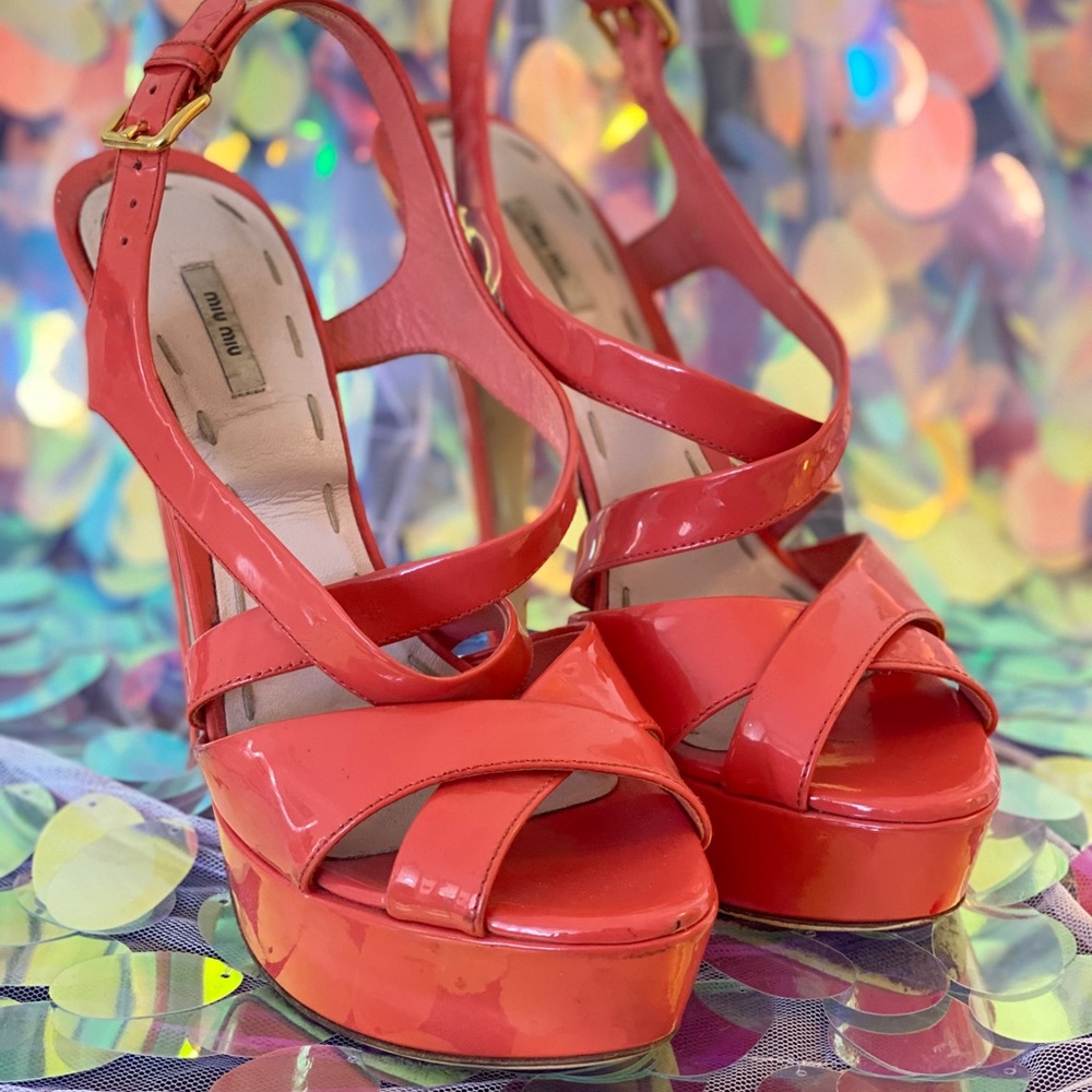 Miu miu pink patent heel